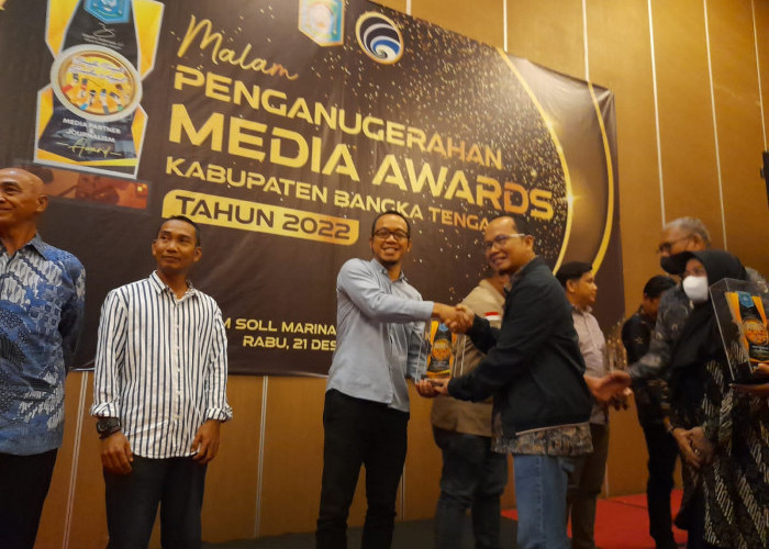 Babel Pos Raih Media Awards Bateng 2022