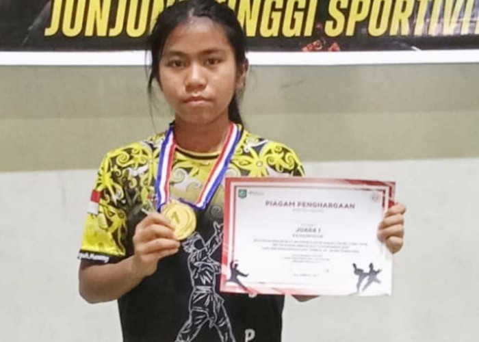 SDN 10 Gantung Borong 19 Medali di Kejuaraan Pencak Silat Beltim, Qayla Sumbang 2 Emas
