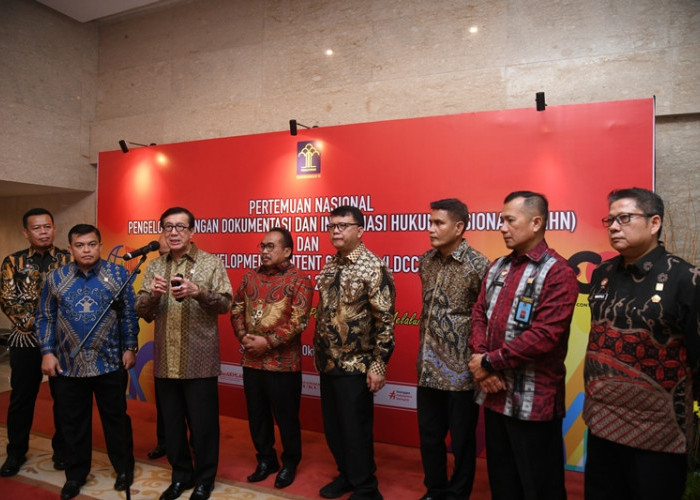 Menkumham Anugerahkan 57 Anggota JDIHN Terbaik Tahun 2023