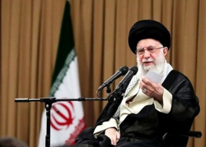 Pemimpin Tertinggi Iran Ayatollah Ali Khamenei Tewas Kena Rudal Amerika Israel