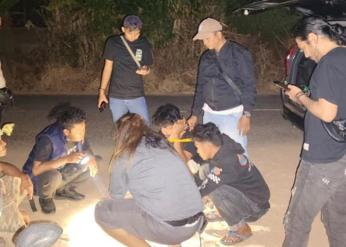 Dua Pengedar Ganja Dibekuk saat Berada di Pinggir Jalan Airanyir