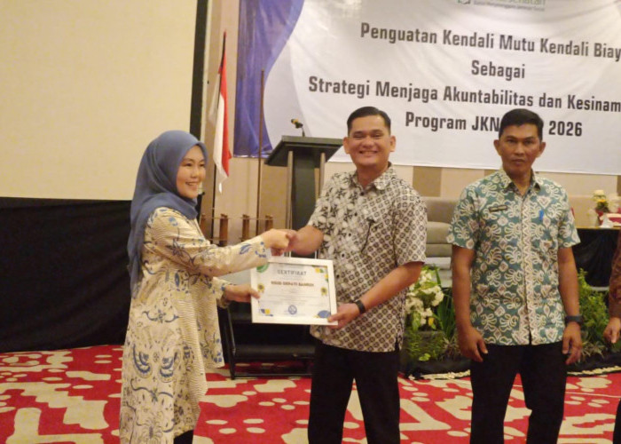 RSUD Depati Bahrin Sungailiat Raih Penghargaan Terbaik I Rekredensialing BPJS Kesehatan KC Pangkalpinang 2025 