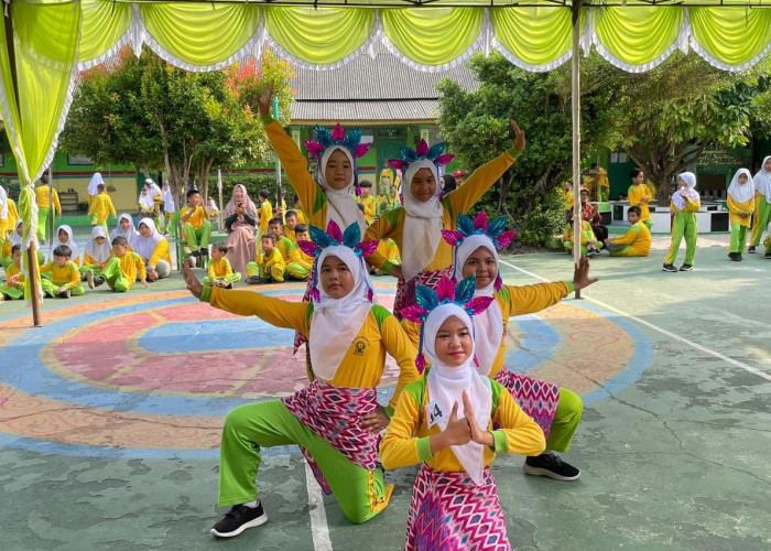 SD Muhammadiyah Meriahkan HUT Kota Mentok ke-291 dengan Lomba hingga Aksi Sosial