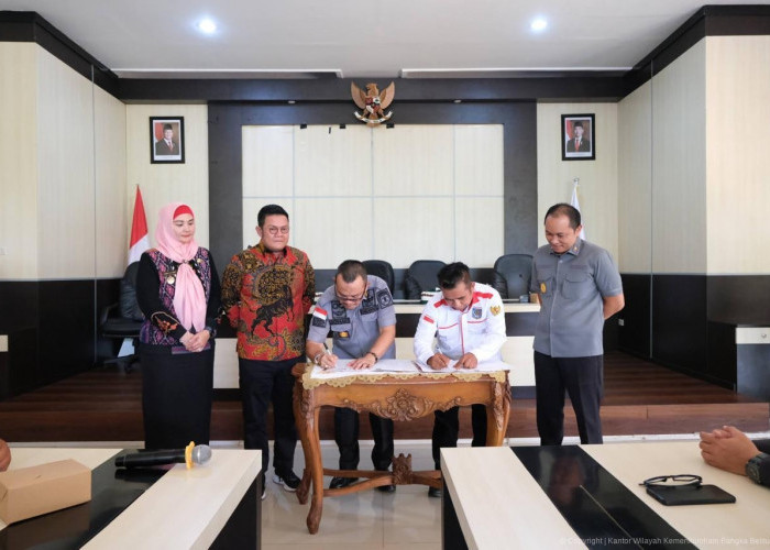 Perkuat Peran Paralegal Desa, Kanwil Kemenkum Babel dan APDESI Teken MoU Strategis