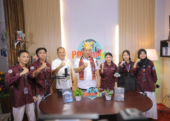 Komitmen Tingkatkan Kualitas Pendidikan di Babel, Gubernur Hidayat Sidak SMKN 1 dan SMAN 1 Manggar