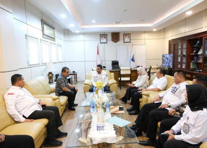Kanwil Kemenkum Babel Audiensi dengan Sekda Provinsi Babel Bahas Peresmian 100% Posbakum