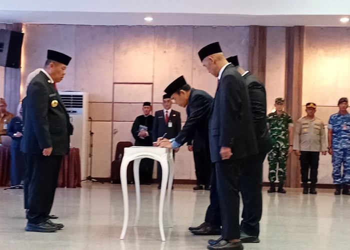 Gubernur Hidayat Rombak Eselon II, Haris, Yunan dan Asban Tukar Posisi 