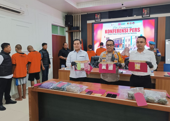 Polresta Pangkalpinang Ungkap Dua Kasus Narkoba dalam Sepekan, Amankan 5 Tersangka dan Sabu Rp493 Juta