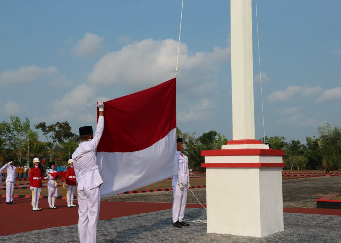 Pemkab Basel Bersama Unsur Forkopimda dan Masyarakat Gelar Upacara HUT ke 81 RI 