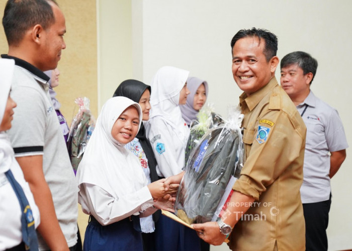 Sarah Rela Berpisah dari Keluarga Demi Kejar Cita-cita di Pemali Boarding School PT Timah