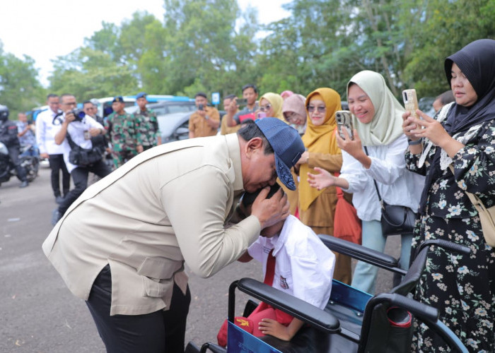 Presiden Prabowo Hampiri Siswa SLB Negeri Pangkalpinang
