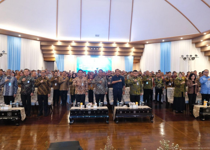 Kanwil Kemenkum Babel Ikuti Penutupan Rakor Pengendalian Kinerja Semester I Tahun 2025