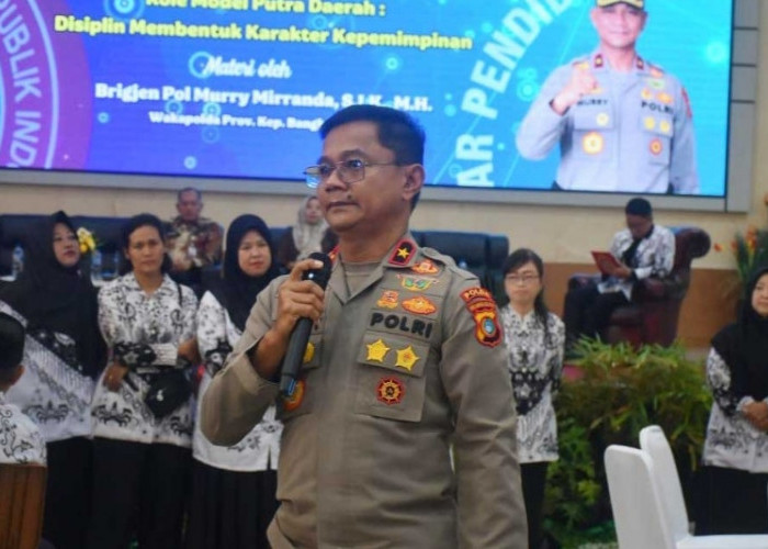 Kisah Putra Beltim Jadi Jenderal Polisi, Murry Mirranda Ajak Guru Perkuat Karakter Anak