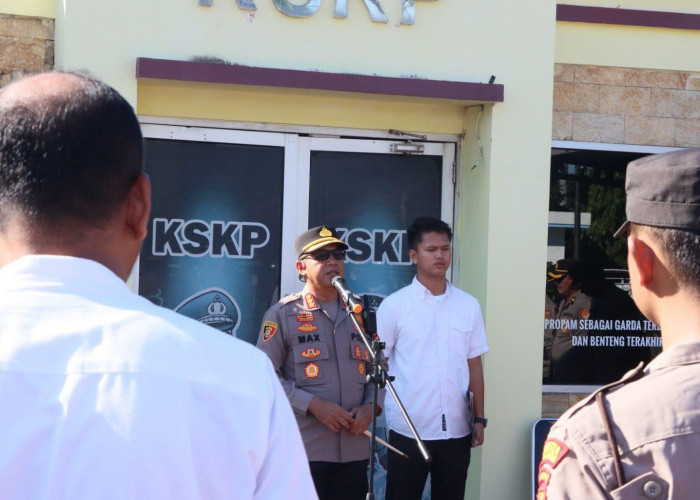 Kapolresta Pangkalpinang Pimpin Apel Pagi di Polsekwas Pelabuhan Pangkalbalam