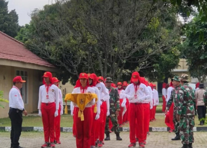 Sejarah Terulang Setelah 56 Tahun, Ini Dasar Hukum Penyerahan Duplikat Bendera Pusaka Merah Putih oleh BPIP