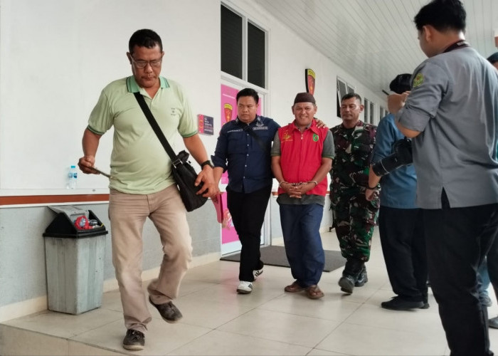 Breaking News! Kejari Bangka Tetapkan 3 Tersangka Korupsi Pengelolaan Hutan Lindung Penagan, Langsung Ditahan!