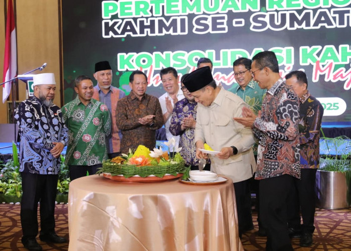 Gubernur Babel Hidayat Hadiri Temu Regional KAHMI se-Sumatera di Batam