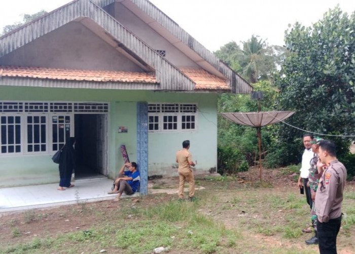 Bau Menyengat dari Rumah di Merawang Itu Ternyata Jasad Penghuninya