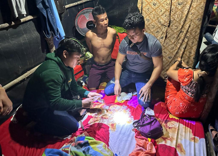 Suami Istri Ngedar Sabu, Modusnya Tunggu Pembeli di Kamp