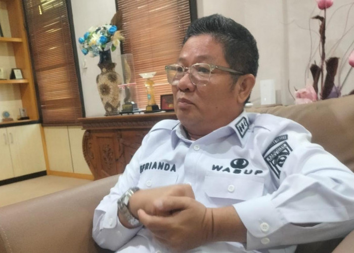 Pemkab Bangka Tengah Distribusikan Air Bersih ke Desa Terdampak Kemarau
