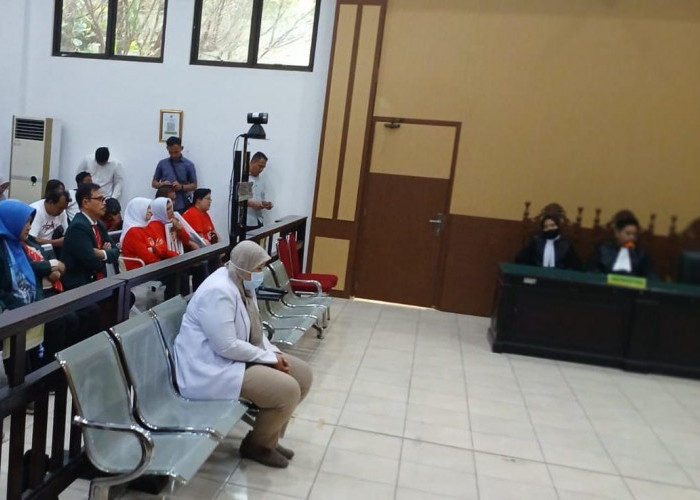 Dokter Ratna Tak Terbukti Malpraktik, Akhirnya Bebas Demi Hukum 