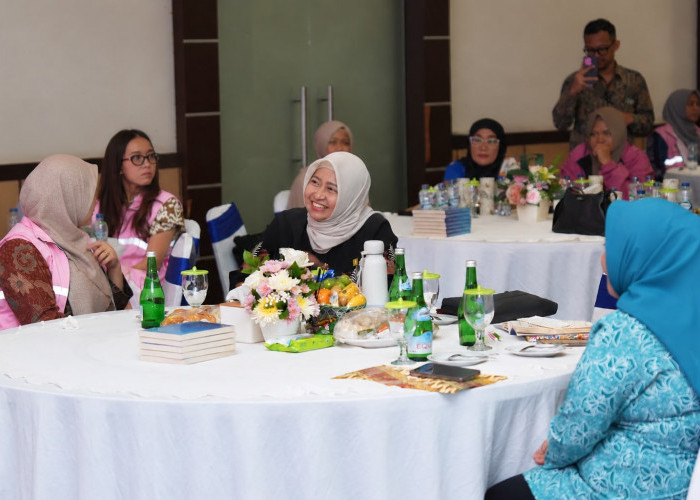 Srikandi PLN Hadirkan Ruang Cerita Ibu, Dukung Perempuan Penggerak Ekonomi di Bangka Belitung