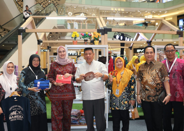 Gubernur Hidayat Arsani Kenalkan UMKM Babel Lewat “Babel Day 2025” di Jakarta