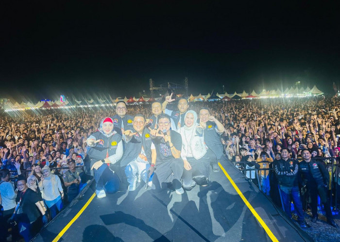 Malam Puncak Toboali Holidays Fest 2026 Berakhir Sukses, Puluhan Ribu Masyarakat Padati Sport Center 