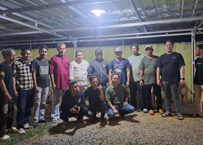 Relawan Kotak Kosong Dukung Pasangan Harmoni
