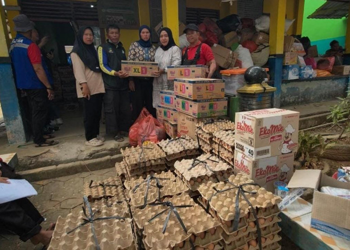 Di Tengah Duka Kebakaran Serdang, Ratna Hadir Bawa Bantuan untuk Korban