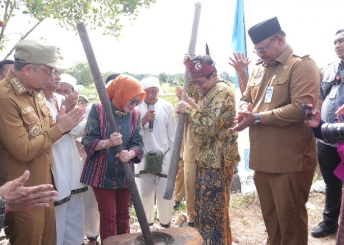 Apresiasi Pesta Adat Murok Jerami, Bentuk Kearifan Lokal Dari Desa Namang