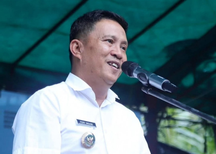 Antrean Panjang di SPBU Bangka, Bupati Fery Minta Masyarakat Jangan Panik: Stok Aman Lancar   