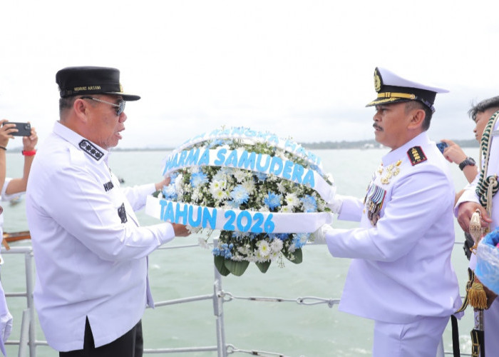 Gubernur Hidayat Arsani Pimpin Tabur Bunga Hari Dharma Samudera 2026