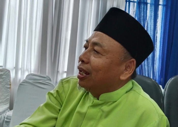 Mantan Bupati Yusroni: Sampah di Sungailiat Sangat Mengganggu, Butuh Strategi dari Rumah Tangga