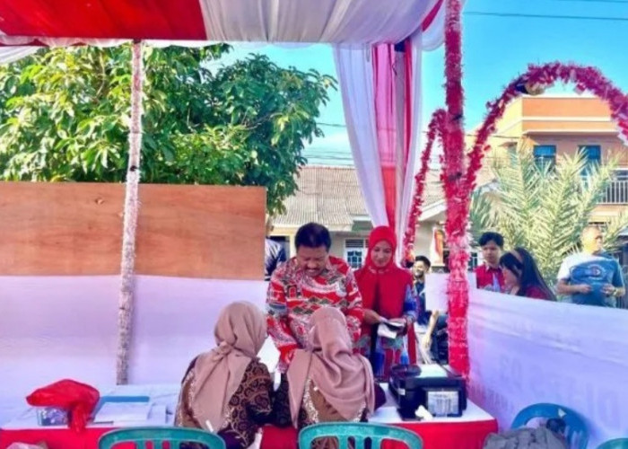 Nyoblos di TPS 03 Kejaksaan Bersama Keluarga, Udin: Jangan Sia-siakan Hak Suara