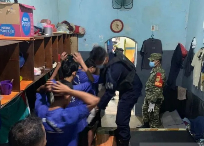 Razia Gabungan Rutan Mentok Temukan Sejumlah Barang Terlarang