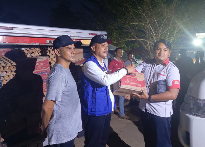 Bukan Sekadar Bantuan, Honda Babel Hadir Menguatkan Warga Korban Kebakaran Serdang