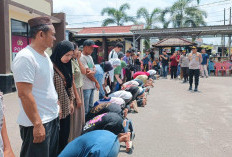 Polsek Bukit Intan Deklarasikan Pembubaran Geng Motor, Belasan Remaja Kena Semprot Kapolresta