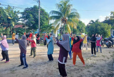 Tetap Bugar di Usia Senja, Lansia di Mentok Antusias Ikuti Senam Sehat Bersama PT Timah