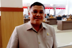 Wakil Ketua DPRD Rusi Sartono Datangi BPOM, Minta Penjelasan Terkait Terasi Berbahaya 