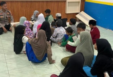 Polres Babar Bimbing Anak Pesisir Mengaji