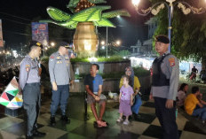 Patroli Malam di Simpang Lima Toboali, Polres Basel Ingatkan Warga Waspada Kriminalitas