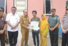 Pemkab Bangka Tengah Hapus Jejak Kumuh di Kurau, 70 Keluarga Kini Punya Rumah Layak Huni dan Sertifikat