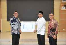 Kejari Bangka Diberi Penghargaan Pemkab Bangka atas Kerjasama Hukum dan Tata Pemerintahan