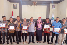 Bupati Riza Herdavid Buka Pembinaan Paralegal Posbankum, Perkuat Hingga Desa 