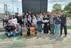 ​Mahasiswa Hukum UNIPER Gelar Aksi Berbagi, Wujud Nyata Kepedulian Masyarakat Pangkalpinang