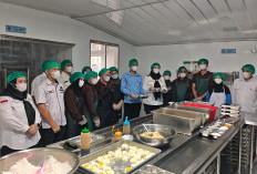 Tekankan Kualitas Gizi dan Distribusi Tepat Sasaran, Debby Pantau MBG di Kecamatan Tukak Sadai 