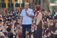 DLH Bangka Masuk MPLS, Ajak Siswa Kelola Sampah Sejak Dini dan Rasakan Nilai Ekonomisnya