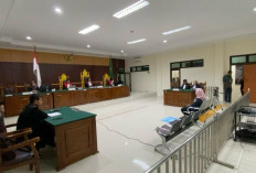 Tok! Hakim Bebaskan Mantan Ketua Bawaslu Bangka Sugesti