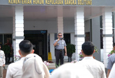 Apel Pagi bersama, Kakanwil Serahkan SK Kenaikan Pangkat & Tekankan Konsistensi Kinerja serta Disiplin Pegawai